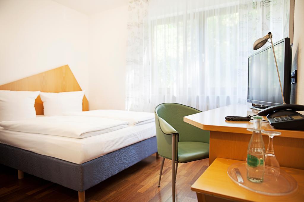 Hotel & Restaurant Kaiser Superior Χέρενμπεργκ Εξωτερικό φωτογραφία