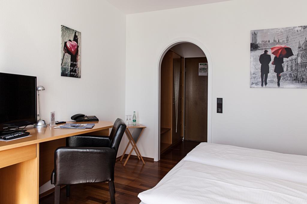 Hotel & Restaurant Kaiser Superior Χέρενμπεργκ Εξωτερικό φωτογραφία